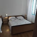 Apartment Robi