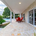 Villa Agape - Heated Pool