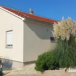 Villa Mir Pridraga
