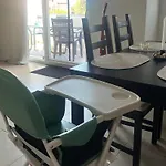 Apartman M & M, Schoene Wohnung Nur 200M Vom Strand