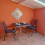 Apartment Genster Vir Kroatien