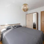 3 Bedroom Beautiful Home In Sukosan