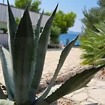Buqez Villa 30 