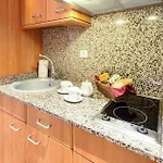 Awesome Apartment In Molunat With Kitchen