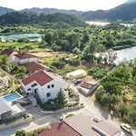 Holiday Home Vedran - Lake View