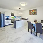 Holiday Home Sunrise By Interhome