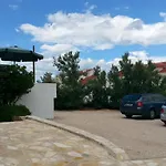 Apartments By The Sea Pag - 17147