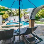 Casa Paradiso - A Private Resort Home In Of The City!