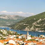 Apartments Villa Arcadia - One Bedroom Apartment With Terrace And Sea View