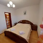 Apartment Dominik - Two Bedroom Apartment With Terrace And Sea View