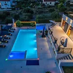 Villa Lara Vrana