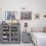 Apartment Ranieri - One Bedroom Apartment With City View