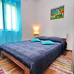 Apartments Sunset - Two Bedroom Apartment With Terrace And Sea View