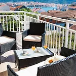 Apartments Sunshine Home - Two Bedroom Apartment With Balcony And Sea View