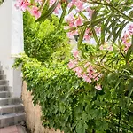 Apartment Eulalija- One-Bedroom Apartment With Terrace And Sea View