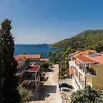 Fancy Apartments Dream - Comfort One Bedroom Apartment With Balcony And Sea View 1