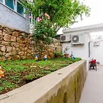 Miracle Apartments - Studio Apartment With Terrace And City View