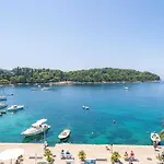 Apartments Villa Royale - One Bedroom Apartment With Sea View