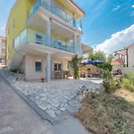 Apartments Lilly - Two Bedroom Apartment With Sea View And Terrace