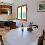 Holiday Home Blue Dream - Two Bedroom Apartment With Terrace And Sea View A1