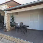 Apartment Renata 1