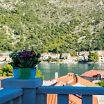 Apartments Vodnica- Comfort One Bedroom Apartment With Balcony And Partial Sea View A1