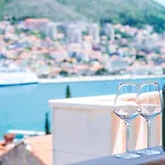 Guest House Avdic - Studio Apartment With Balcony And Sea View