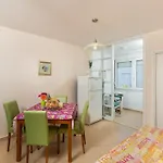Apartment Ventula - Two Bedroom Apartment With Sea View