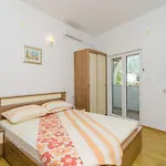 Apartments & Rooms Bari I - Studio Apartment With Balcony And City View First Floor -Apt 4
