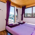 Apartments & Rooms Mihajica- Two Bedroom Apartment With Balcony And Sea View