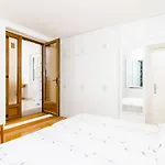 Apartments Nikola - One Bedroom Apartment With Terrace And Garden View Harmony