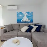 Plo E Apartments - Two Bedroom Apartment With Sea View - Iva Racica 12 Street