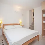 Apartments Maro & Baro - Studio Apartment Maro
