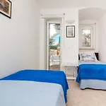 Apartments Carmen & Tosca - Two-Bedroom Apartment With Terrace