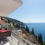 Apartments Villa Ari