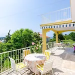 Rooms Villa Bind - Comfort Double Room With Patio And Garden View R4