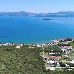 Apartments Gusti - Two-Bedroom Apartment With Balcony And Sea View