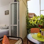 Guest House Bradas- Twin Room With Shared Bathroom No4