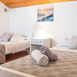 Apartment Maja'S Style - Two Bedroom Apartment With Terrace And Garden View