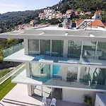 Villa Dupcic - Five-Bedroom Villa With Private Pool And Sea View