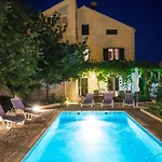 Villa Roza - Studio Apartment With Balcony