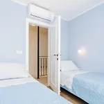 Villa Sofija - Three Bedroom Villa With Terrace And Swimming Pool