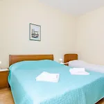Apartments Mali Paradiso - Two Bedroom Apartment With Balcony And Pool View
