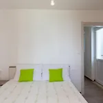 Apartment Nike - Two-Bedroom Apartment With Terrace