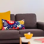 Apartment Moon River - Two-Bedroom Apartment With Terrace