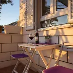 Apartments Lovro - Duplex One Bedroom Apartment With Terrace And Partial Sea View 1