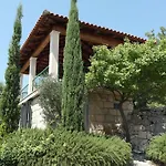 Villa Skylight - Two Bedroom Villa & Studio With Private Swimming Pool, Garden And Sea View