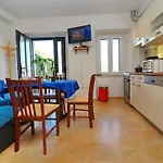 Apartment Mambo , Mljet - Duplex Apartment With Terrace And Sea View