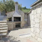 Stone House Blaca - Two Bedroom Stone House With Terrace And Sea View