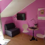 Guest House Avdic - Studio Apartment With Balcony And Garden View